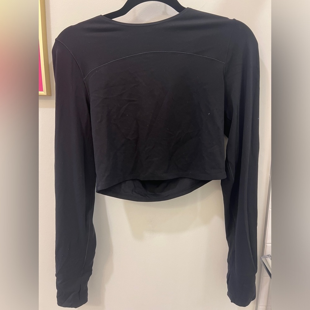 Aerie Long Sleeve Cropped Black Athletic Top